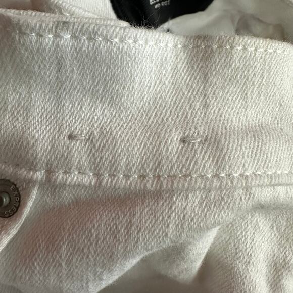 Express Jeans Bell Flare Jeans White Pants size 8 mid rise retro - Picture 4 of 6